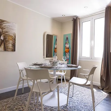 Notre Dame - Terrace, Ac, 3mn From Palais & Beach, Modern Apartman