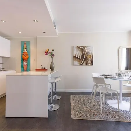 Apartment Notre Dame - Terrace, Ac, 3mn From Palais & Beach, Modern Cannes